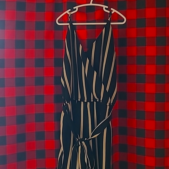 Light flowy Striped  one piece pantsuit - Picture 1 of 5